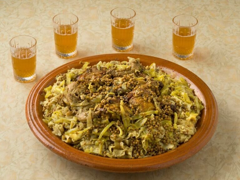 Rfissa Marocaine Inratable Recette au Poulet en 9 Étapes